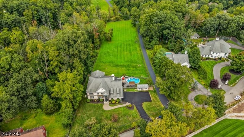 24 W Sunset Rd, Pequannock Township
