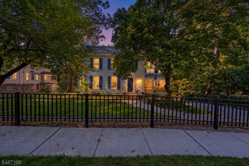 1170 Woodland Ave, Plainfield City