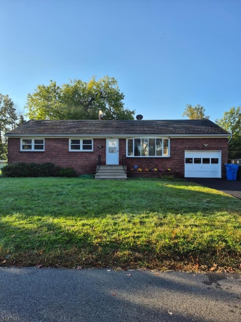 45 N Laurel Ave, Woodbridge Township
