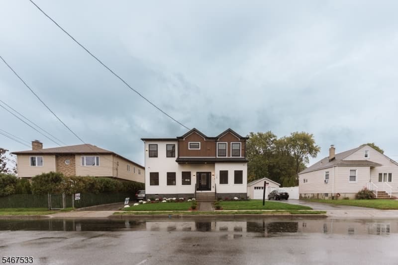138 5Th St, Saddle Brook Township