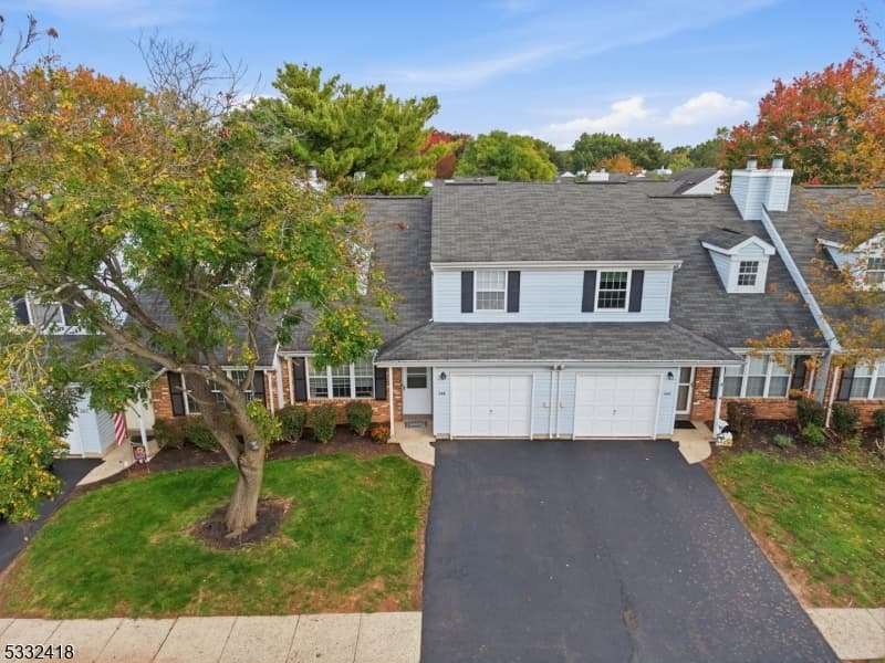 268 Edgeware Ct, Franklin Township