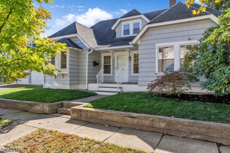 187 State St, Bloomfield Township