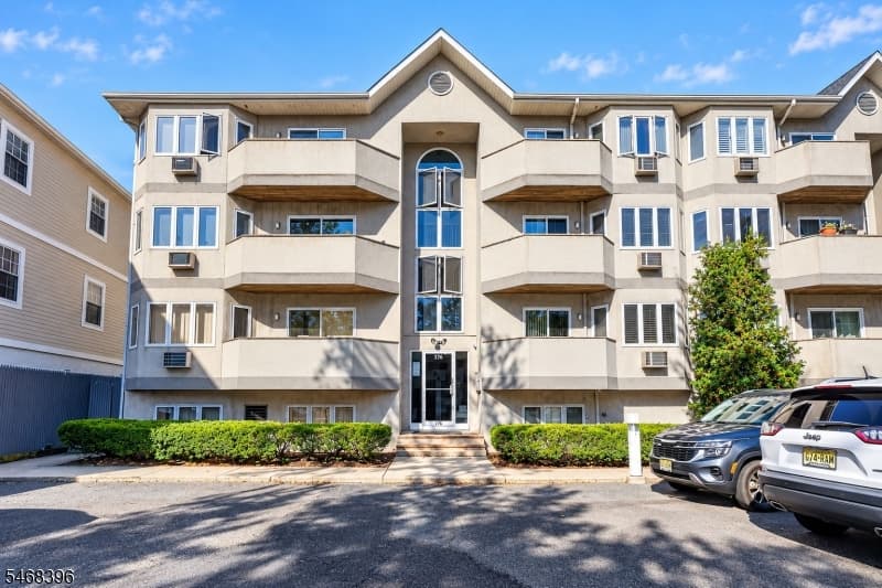 776 N 6Th St #6, Newark City
