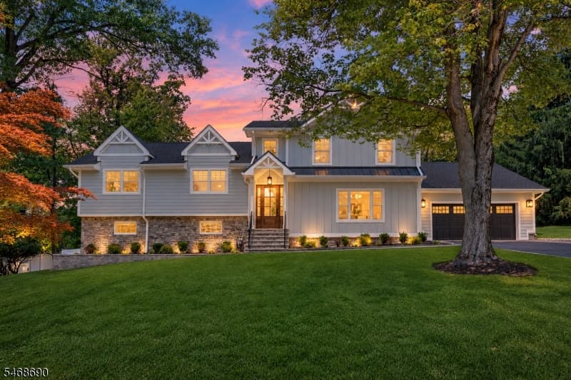 51 Brookside Ter, North Caldwell Borough