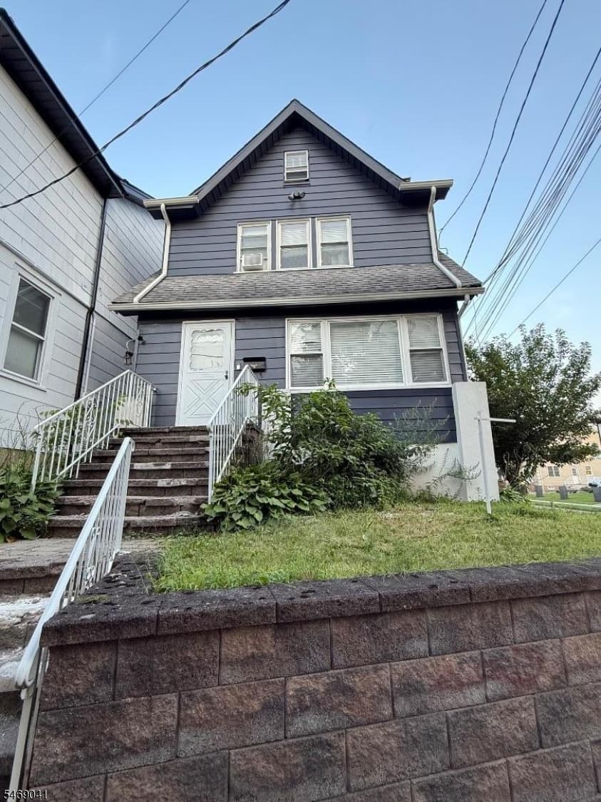 66 Garden Ave, Belleville Township