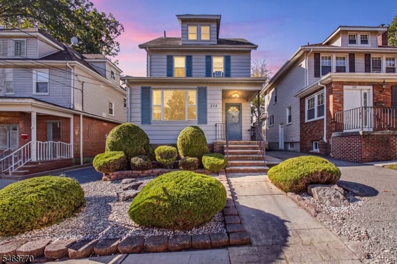 248 Tom Hunter Rd, Fort Lee Borough