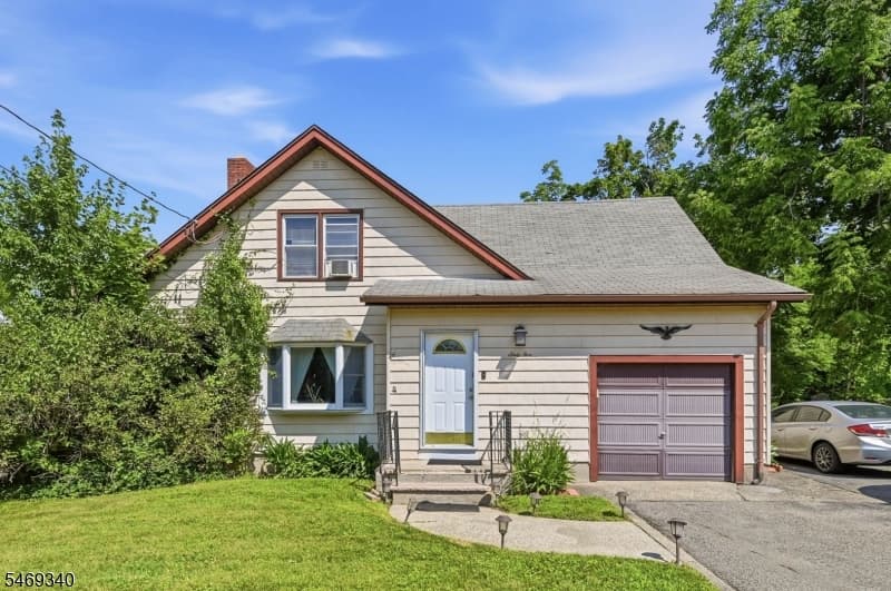 65 Marshall Hill Rd, West Milford Township
