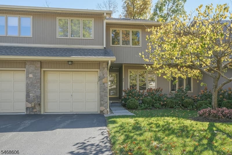32 ROBERTS CIRCLE, Bernards Township