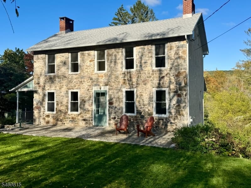 901 Cedar Ridge Rd, Stillwater Township