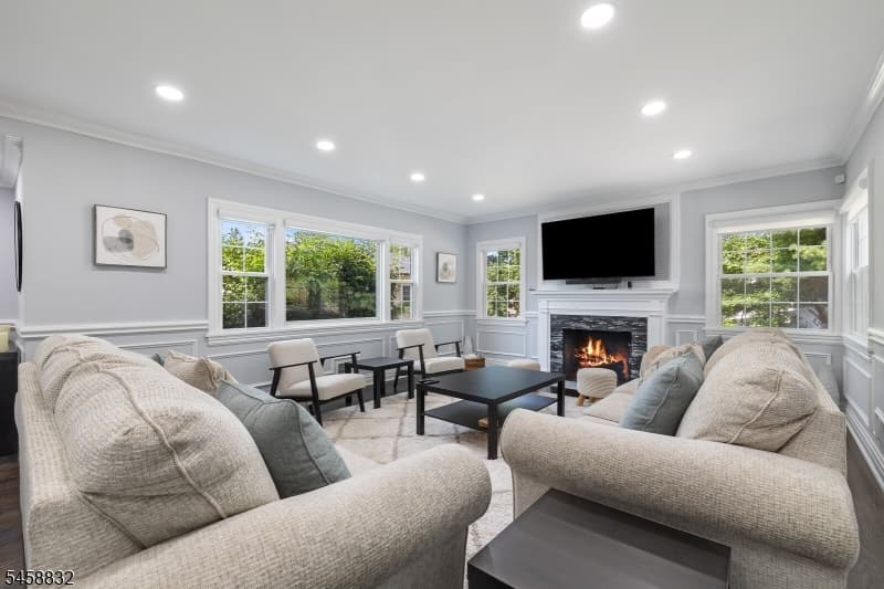 330 Springfield Ave, Westfield Town