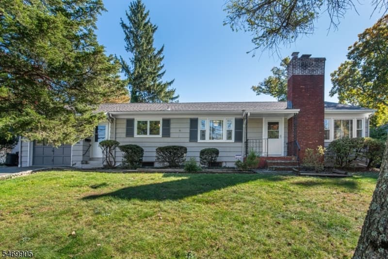 148 Park Ave, West Caldwell Township
