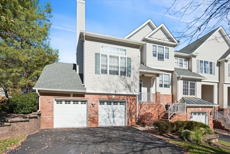 31 Loft Dr, Bridgewater Township