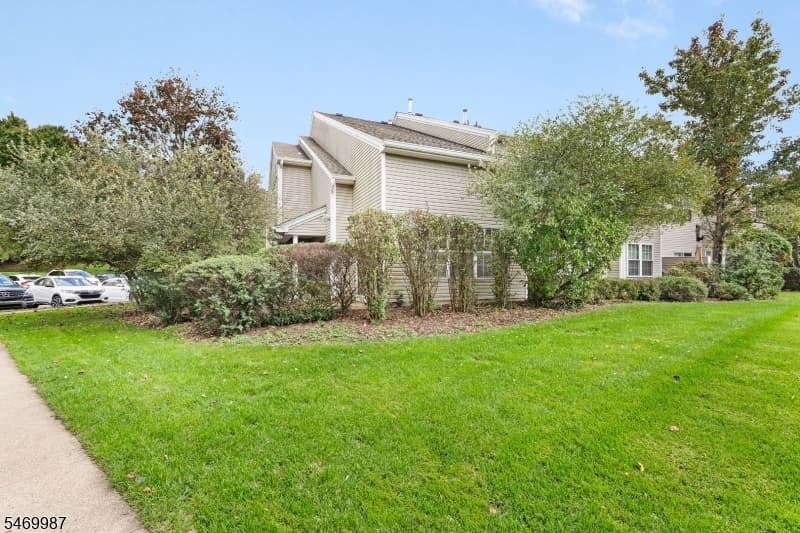 45 Four Oaks Rd, Bedminster Township