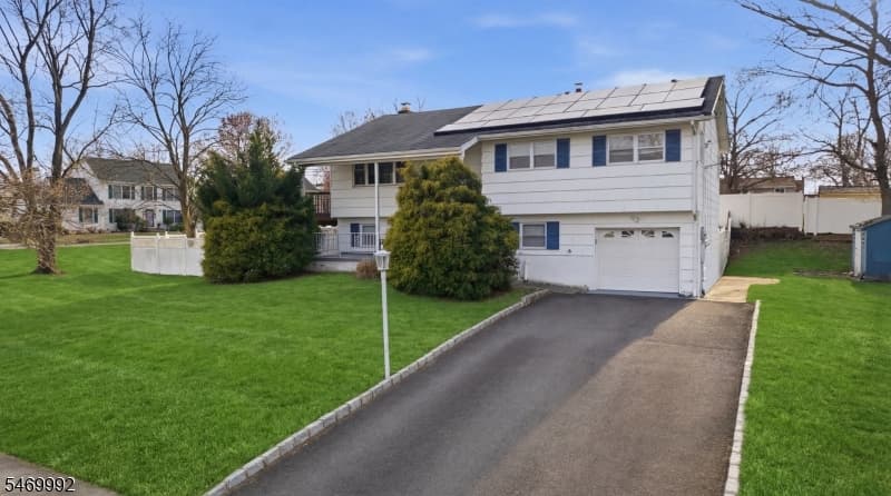 111 Balch Ave, Piscataway Township