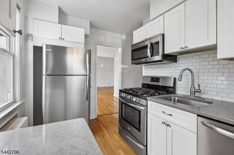 349 Bloomfield Ave #10, Verona Township