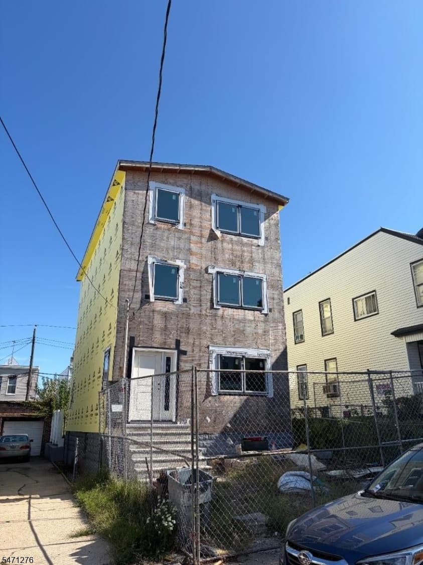 296 Armstrong Ave, Jersey City