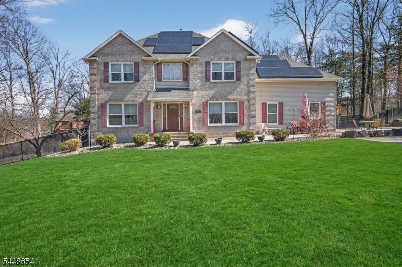 15 Hidden Valley Rd, Andover Township