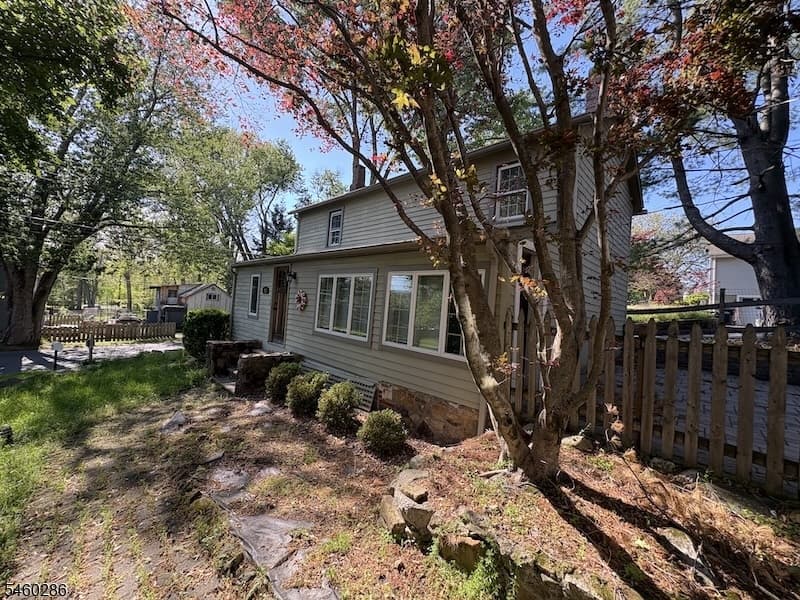 117 Lilac Drive, Clinton Township