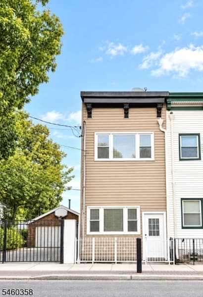 90 A Hackensack Plk R, Weehawken Township