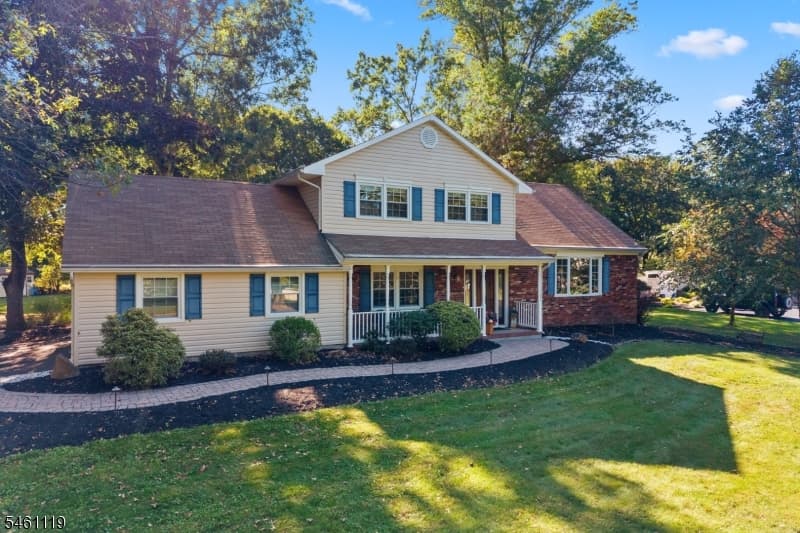 1983 Holland Brook Rd, Branchburg Township