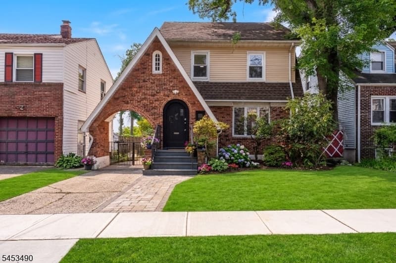 246 Bellview Terr, Hillside Township