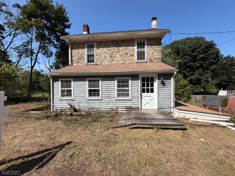 17 Musconetcong River Rd, Lebanon Township