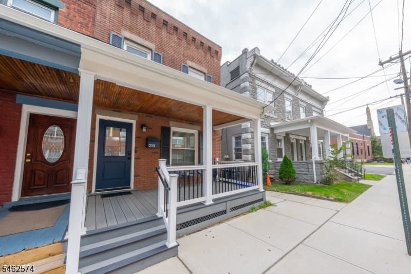 218 E 2Nd St, Bound Brook Borough