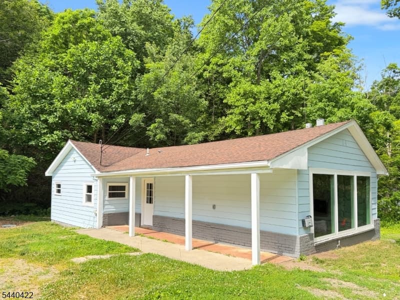49 NJ-23, Montague Township