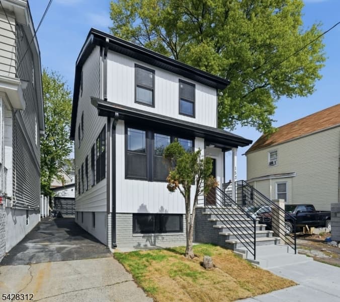 153 Brookside Ave, Irvington Township