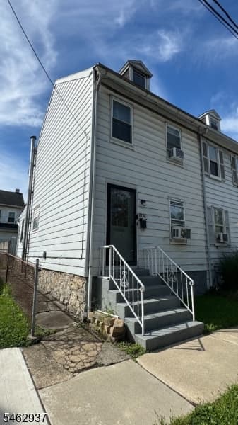 274 Sitgreaves St, lead photo