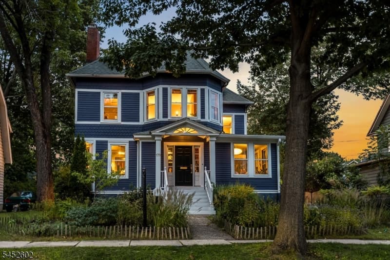 179 Montague Pl, South Orange Village Township