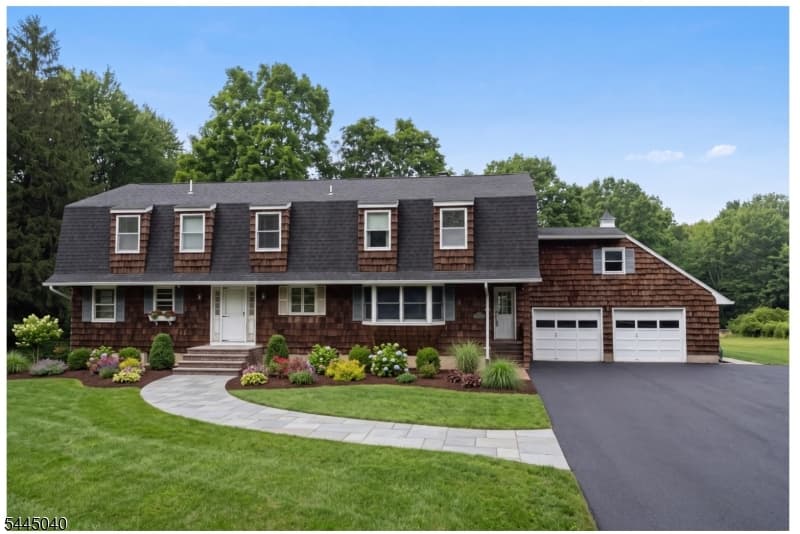 381 Drakestown Rd, Washington Township