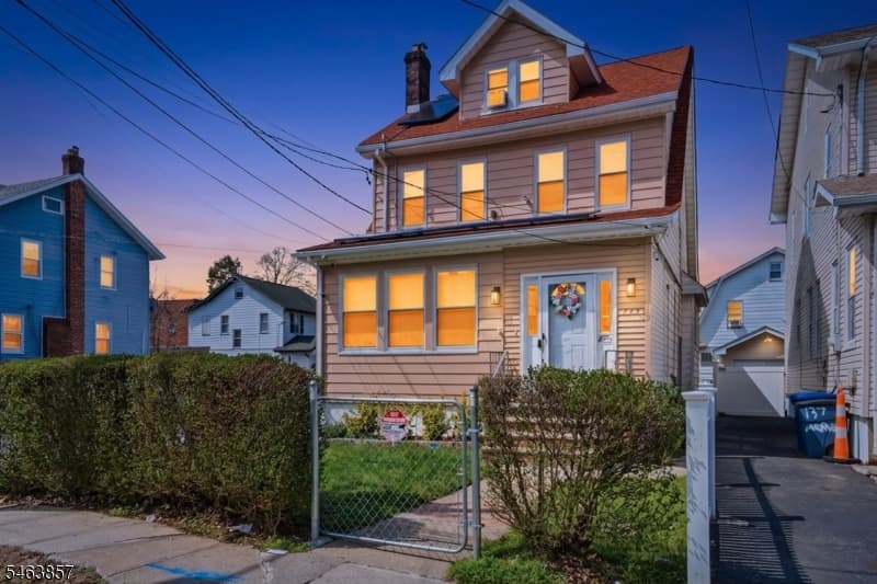 139 Melrose Ave, Irvington Township