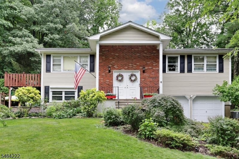 6 Cooper Dr, lead photo
