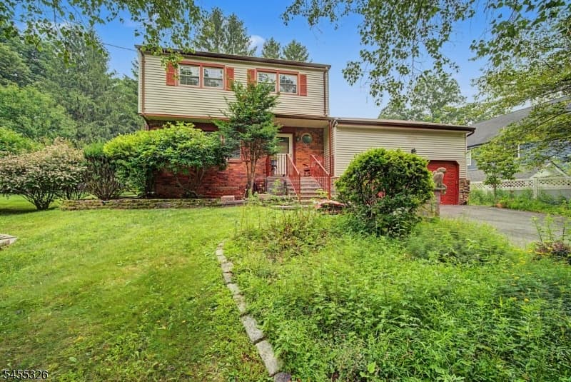 150 Orben Dr, Mount Arlington Borough
