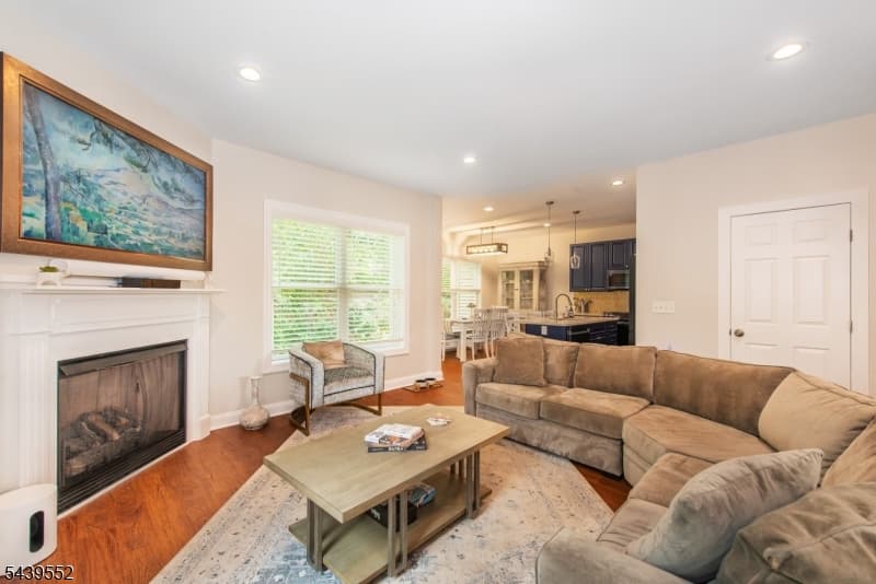 18 Post Oak Ct, Hardyston Township
