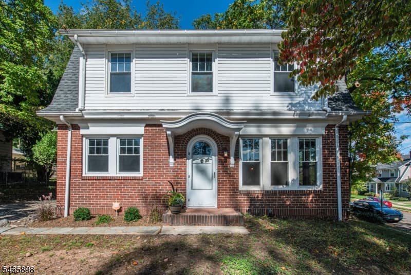 45 Walker Rd, West Orange Township