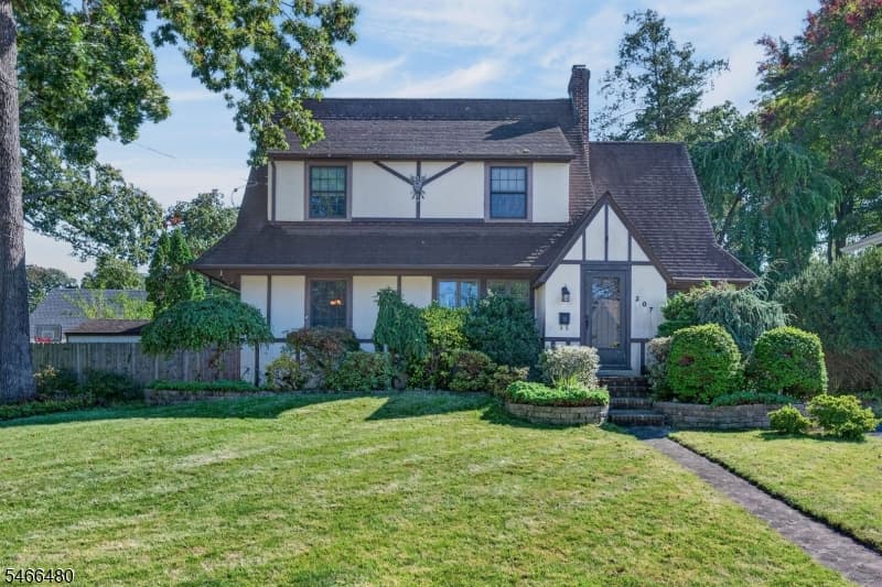 207 Penfield Pl, Dunellen Borough