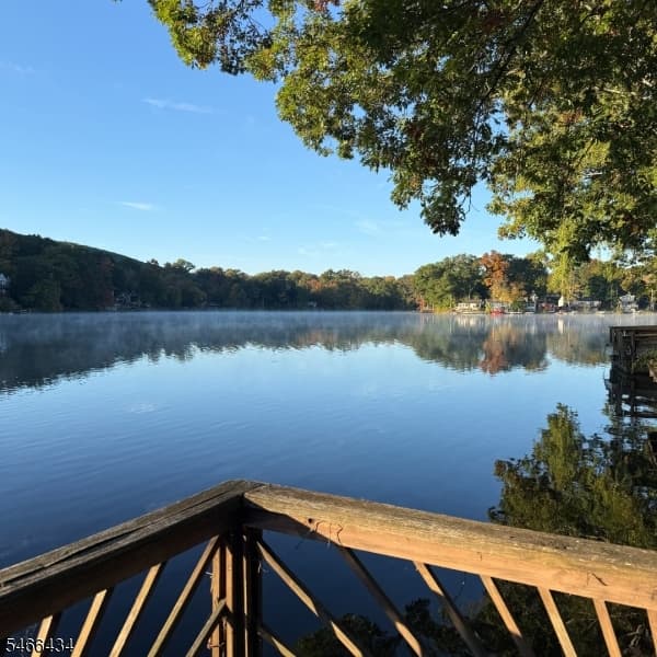 52 Horseshoe Dr, Jefferson Township