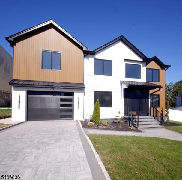 166 Elmwood Dr, Clifton City