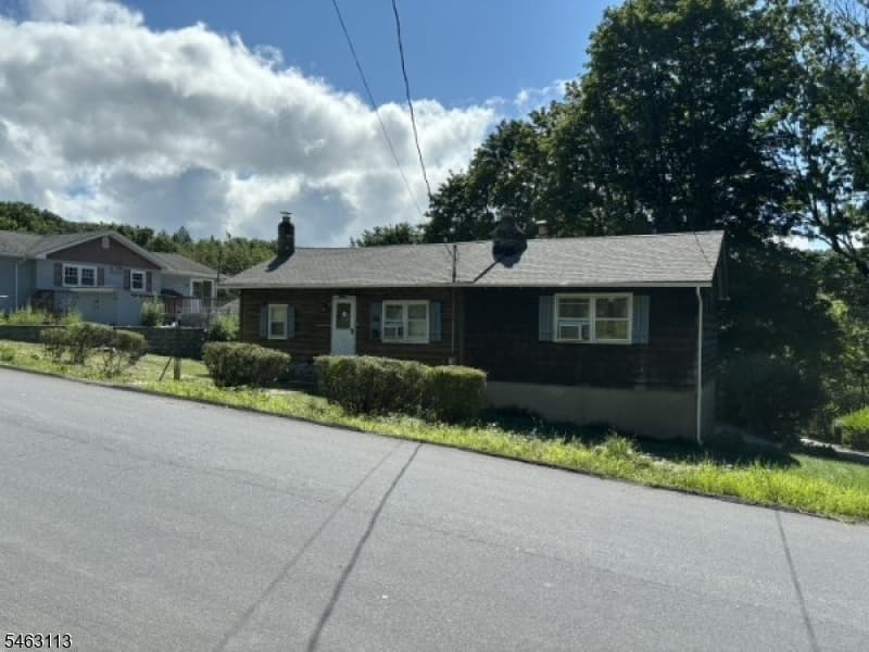34 Hillside Ave, Jefferson Township